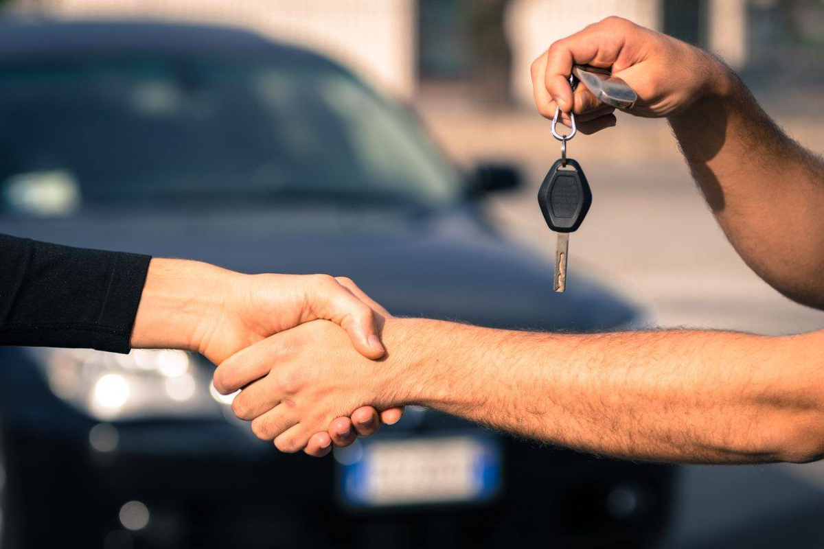 Thuê xe ôtô tự lái Gia Lai- Nhà xe Phong Vũ